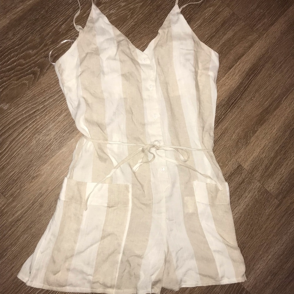 Never worn Princess Polly romper